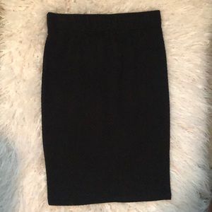 NWOT Tokyo Darling stretchy knee length midi skirt